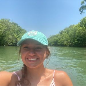 Meet your Posher, Maggie